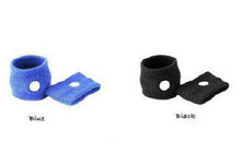 Load image into Gallery viewer, Korjo Anti-Nausea Travel Wrist Bands - One Pair - AN56