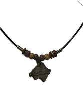 Load image into Gallery viewer, Necklace Aussie Map Pendant with Wooden Beads
